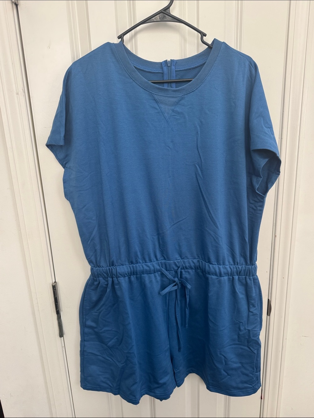 Casual Blue Short-Sleeve Romper with Drawstring Waist